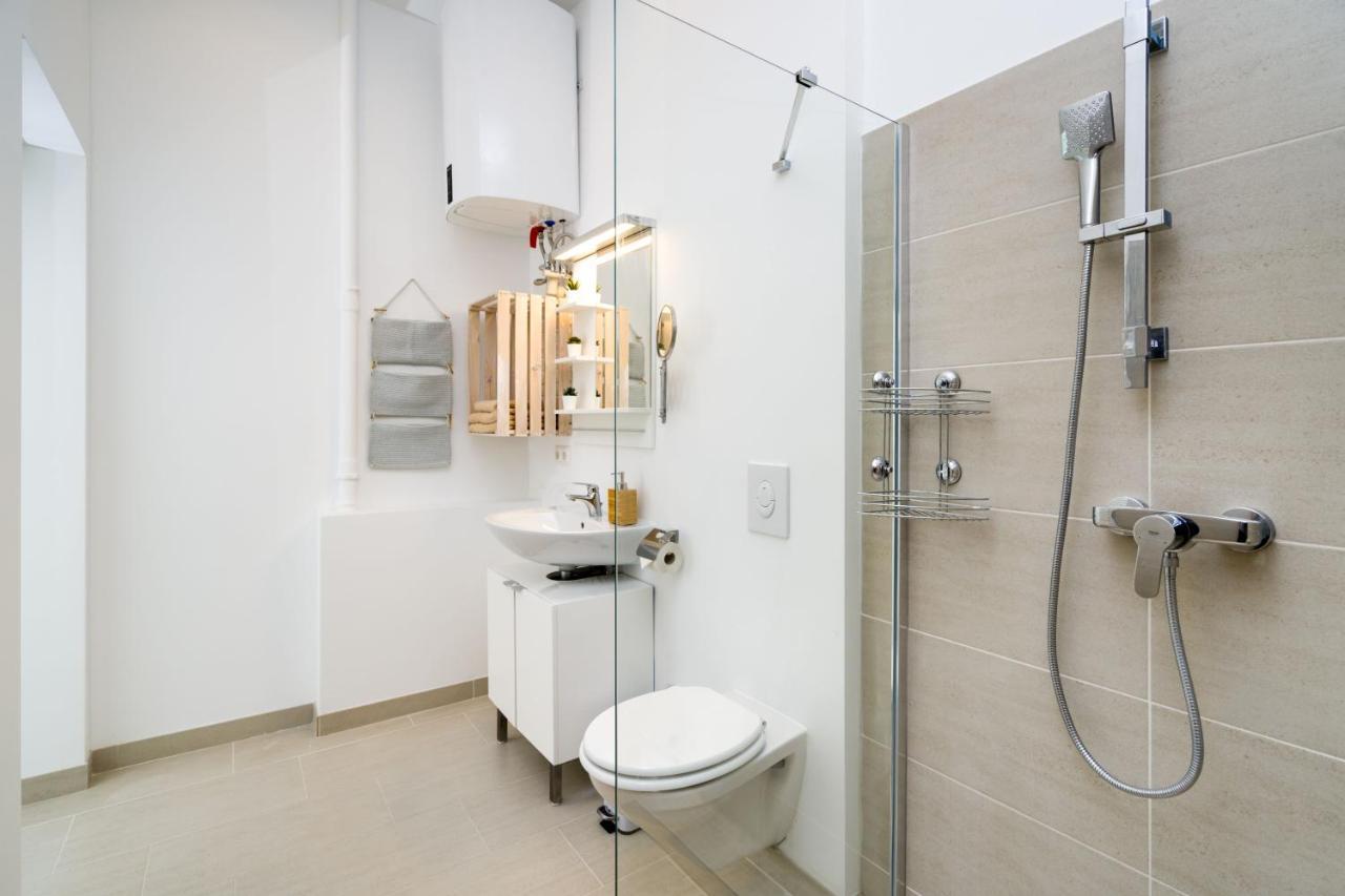 The Lohmeyerstr Vh Links, 2 Bedroom Up To 5 People Βερολίνο Εξωτερικό φωτογραφία